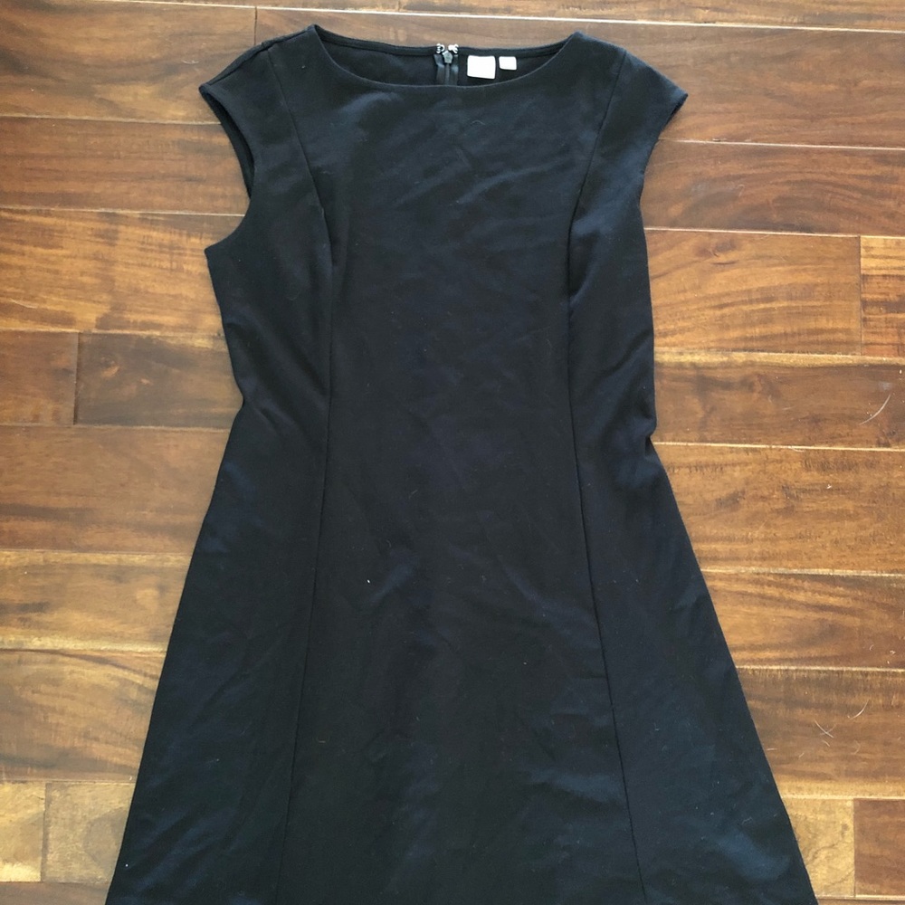 Black Gap Dress
